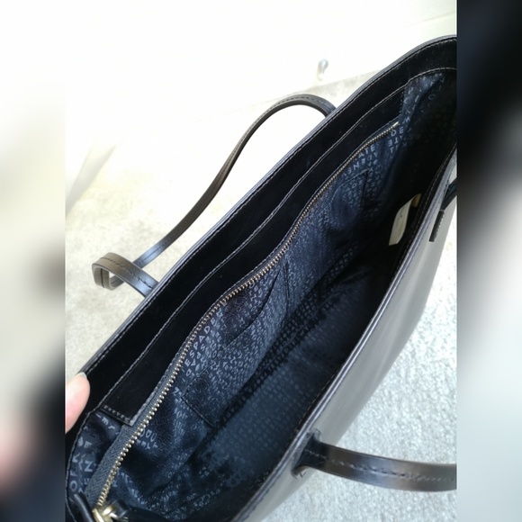 SOLD Kate Spade Sawyer Street Tote Alair - Picture 8 of 8